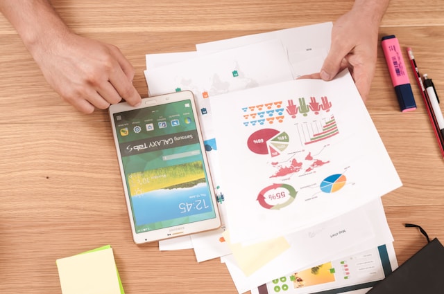 Small Business Marketing How to Advertise and Win More Customers
